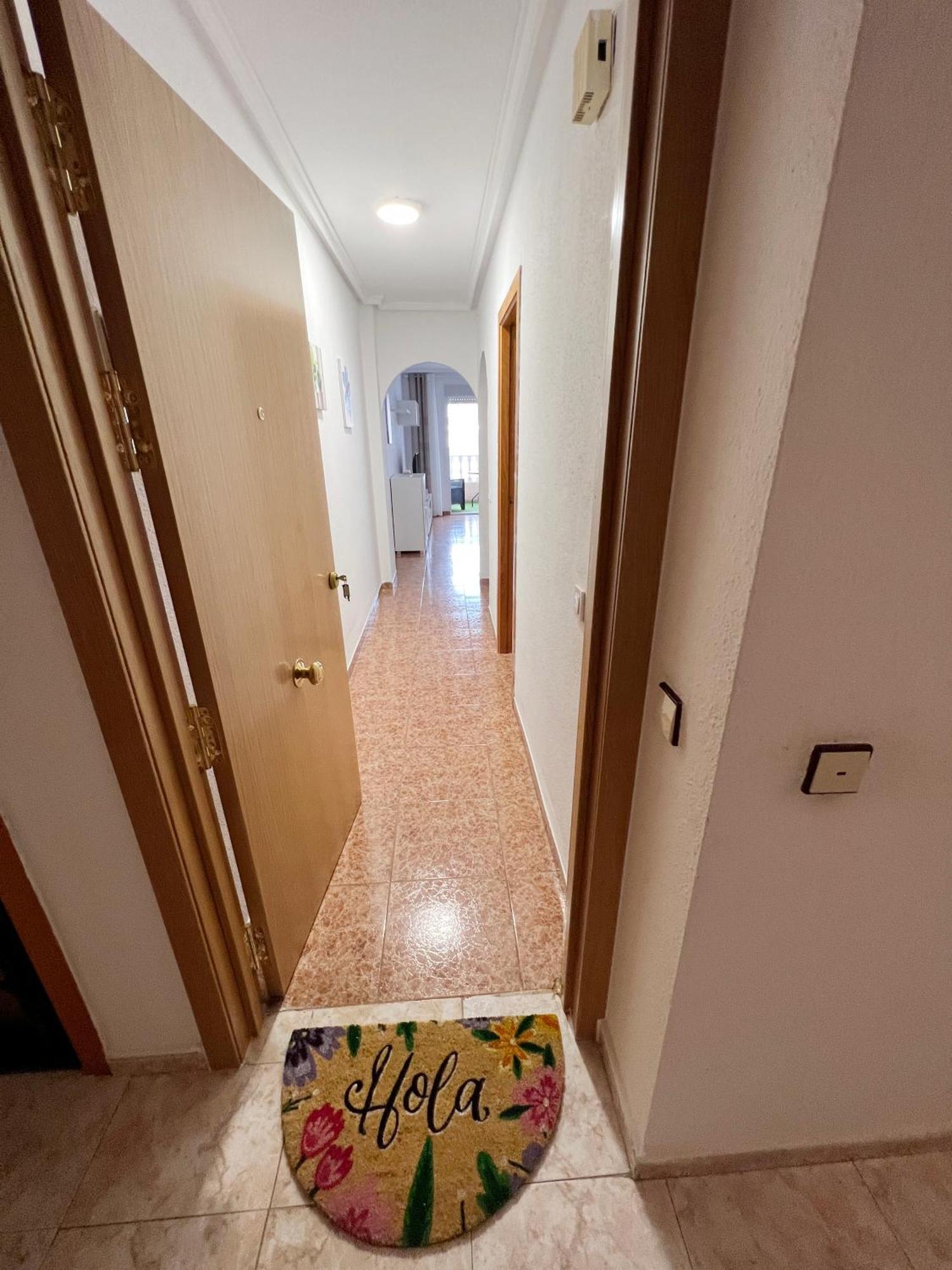 Nice And Central Apartment Τορεβιέχα Εξωτερικό φωτογραφία